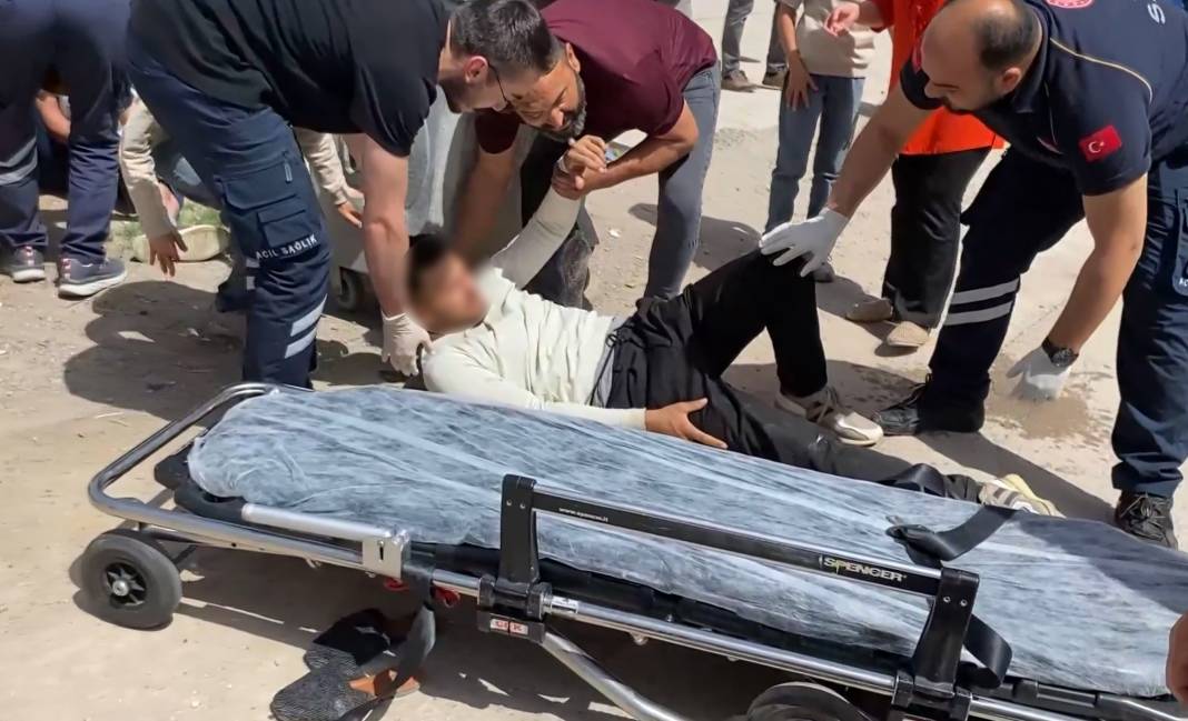 Trafik kazası kanlı hesaplaşmaya döndü! Silah ve baltalar havada uçuştu 1